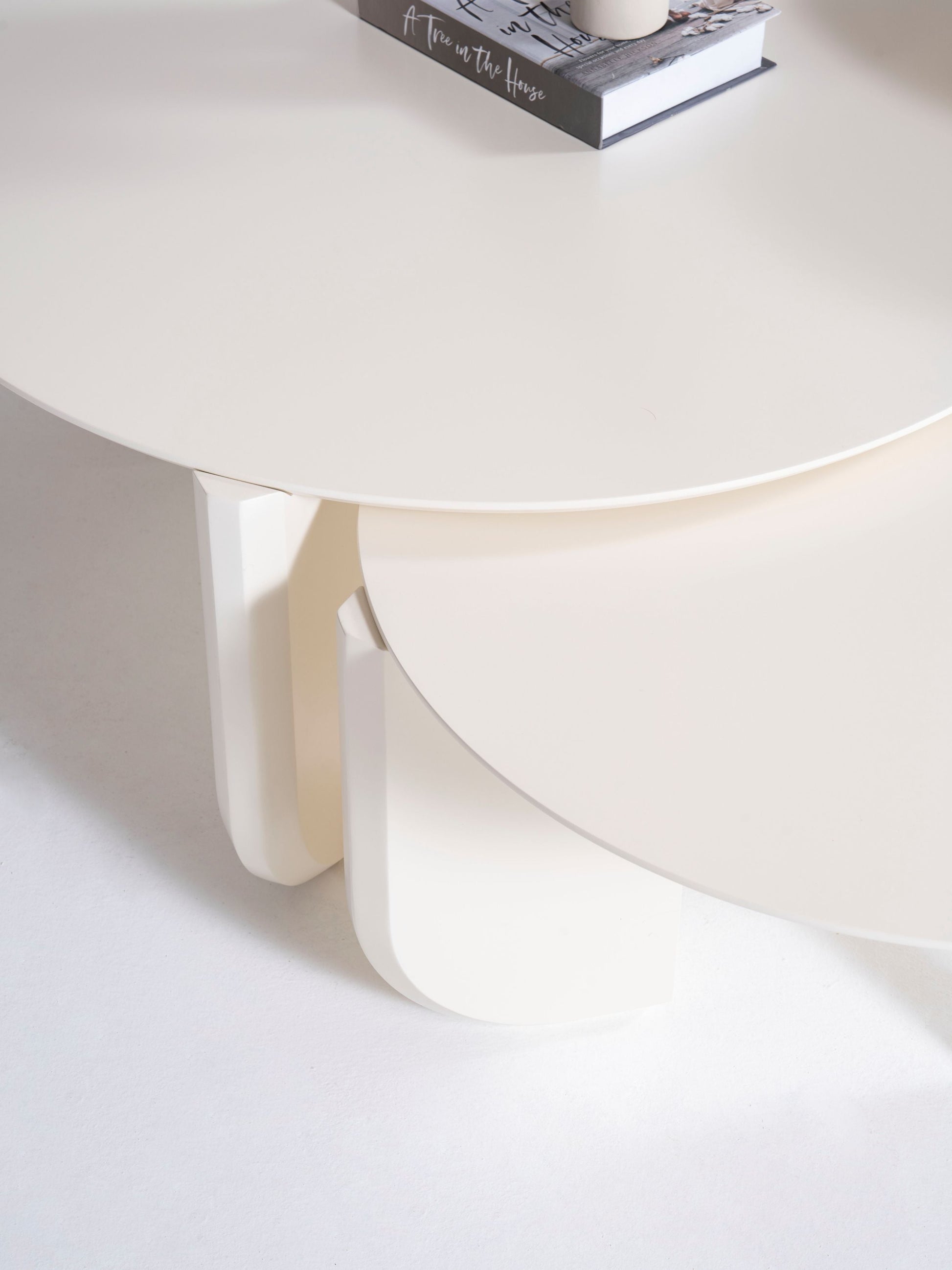 720 Cream 3 Pc Coffee Table Set
