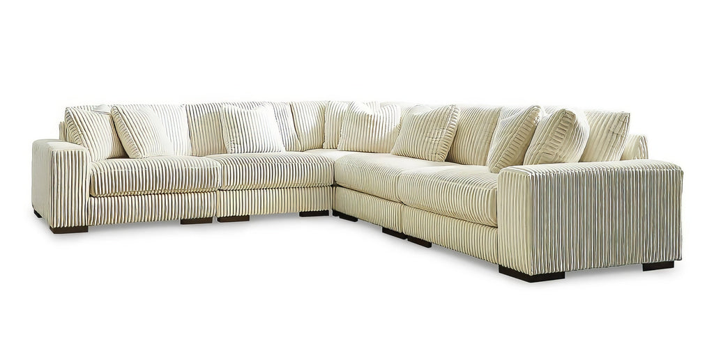 Ashley Lindyn Sectional