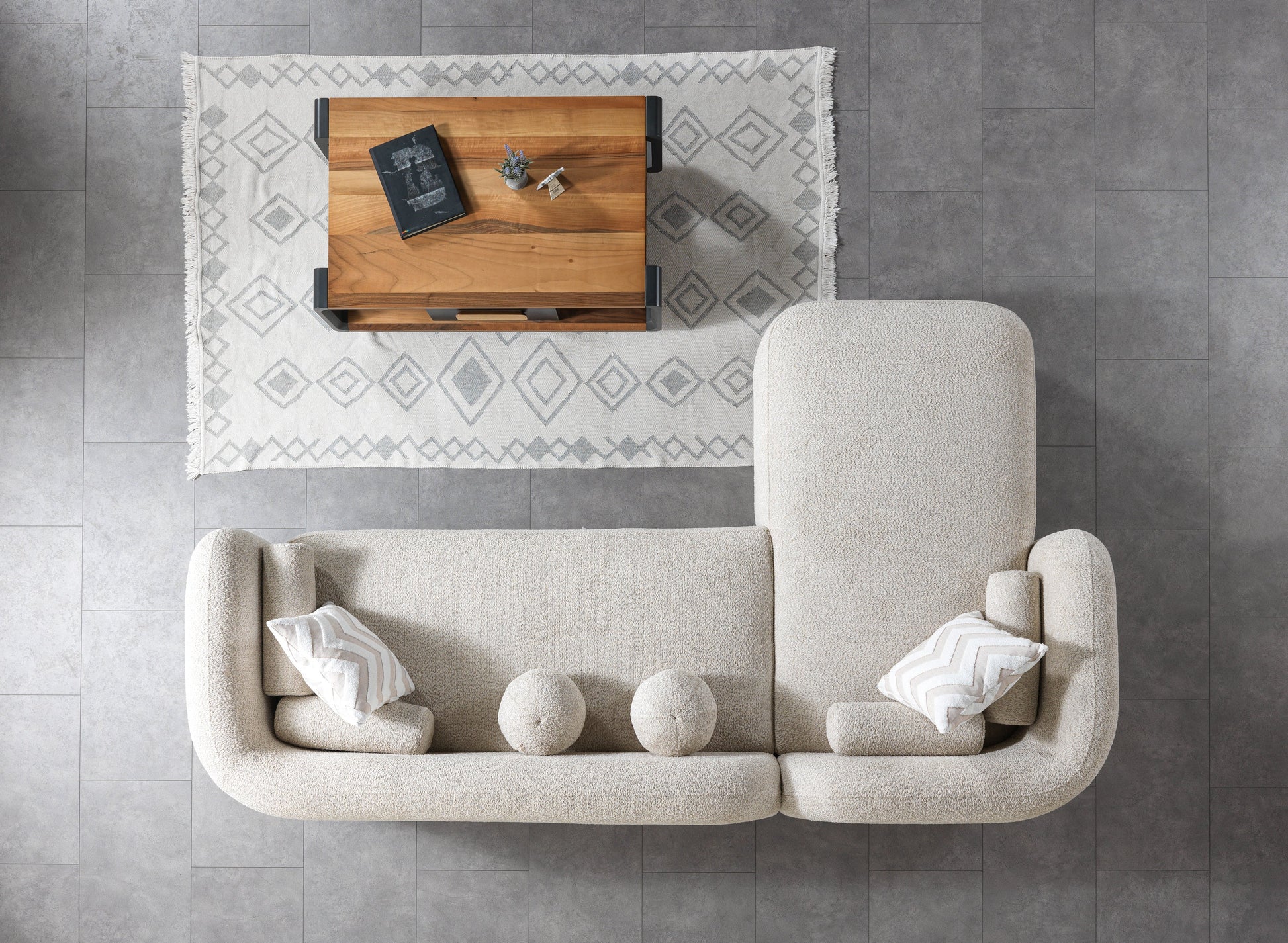 Liva Sand Boucle LAF 110" Sectional