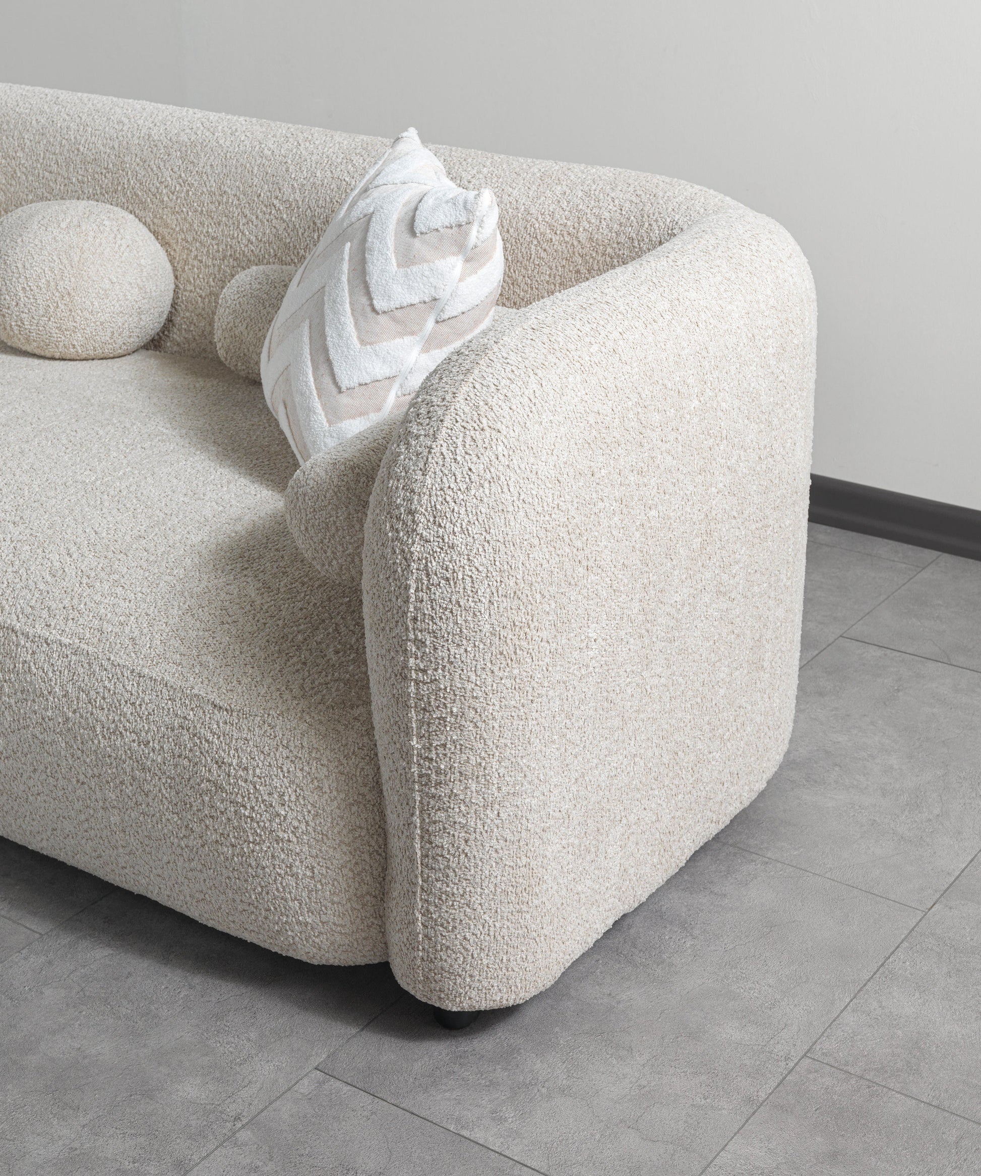 Liva Sand Boucle LAF 110" Sectional