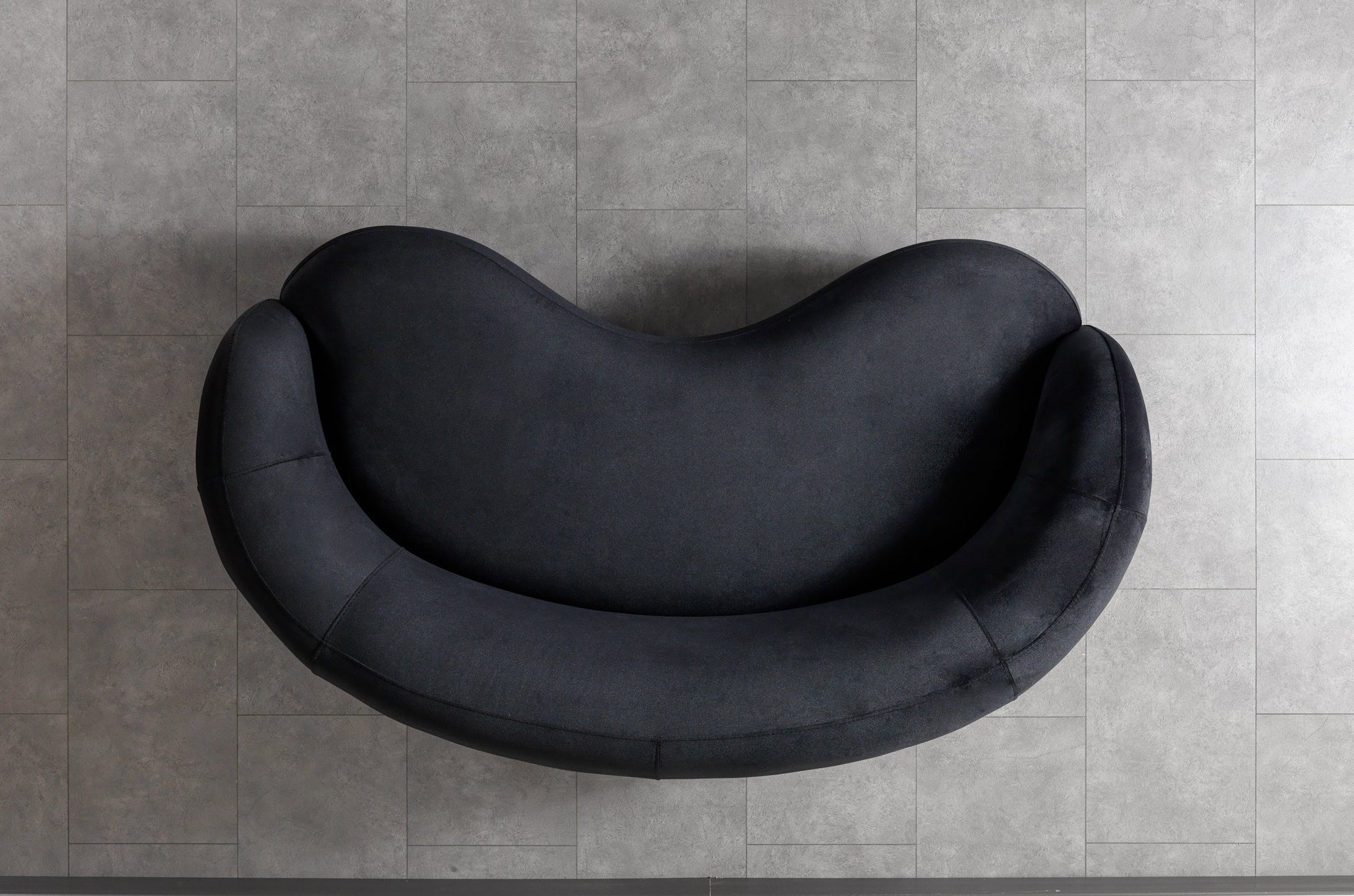 Bonita Black Velvet Sofa 91" & Loveseat 81"