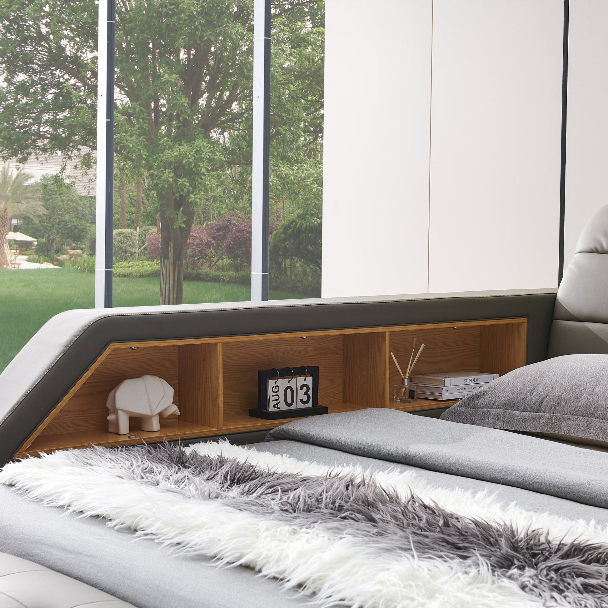 9015 QUEEN BED/KING BED