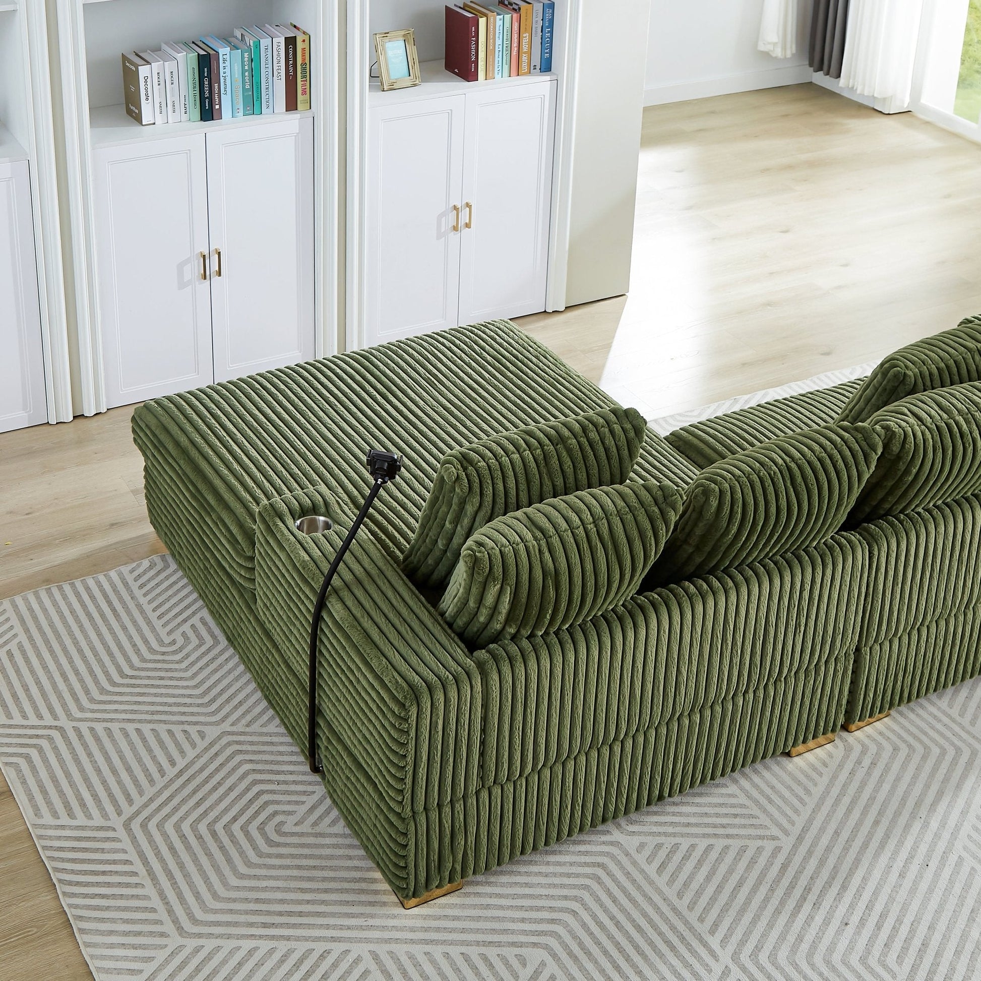 R9022 SOFA