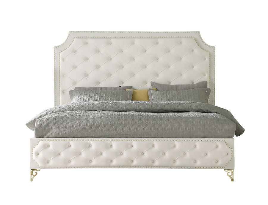 Leilah Velvet Bed