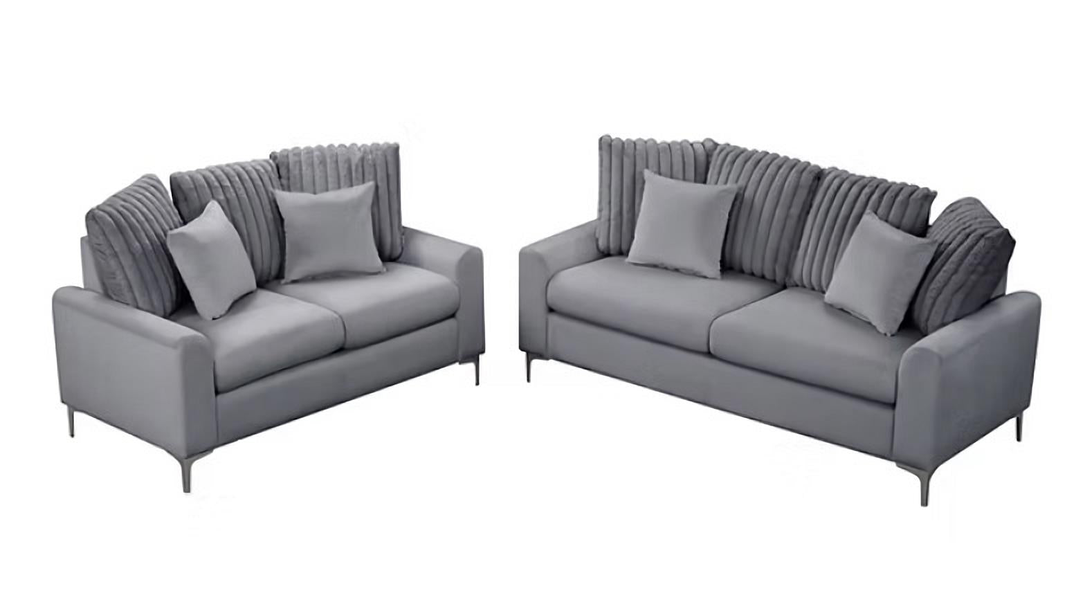 S150 Elina Living Room