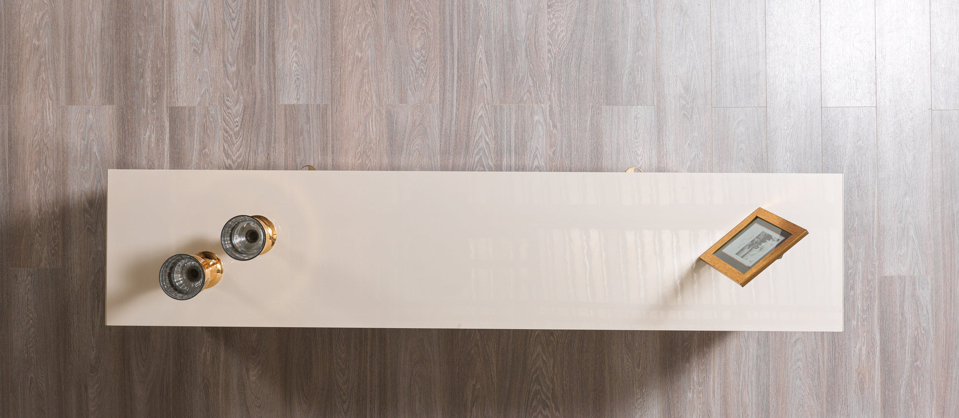 Helena Ivory Dining Server [ETA: 10/25]